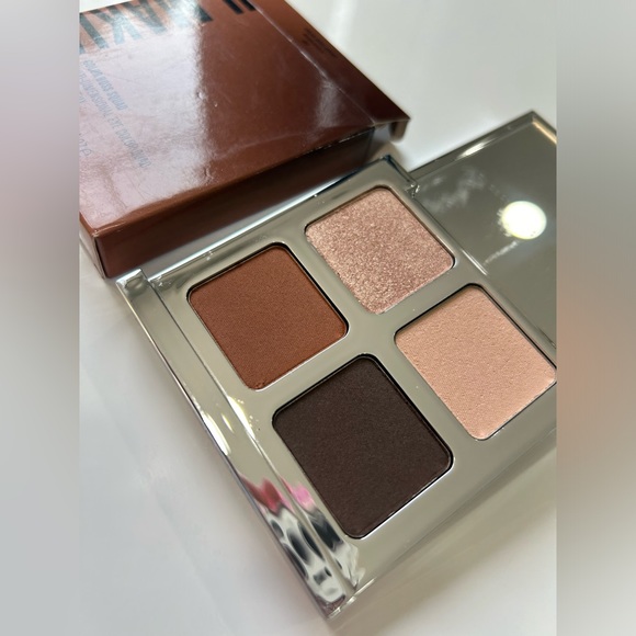 New! IL MAKIAGE Color Boss Squad Eyeshadow - Workaholic - Picture 3 of 5